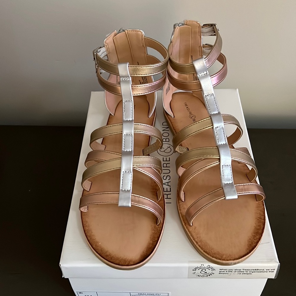 Girls Treasure & Bond Gladiator Sandals Size 4